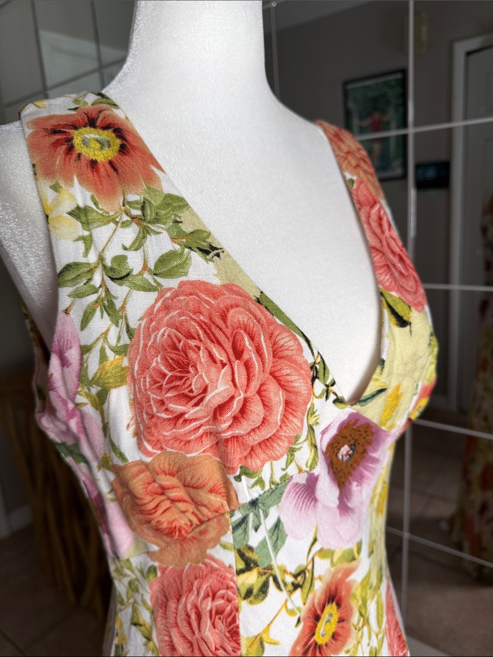 Paper Heart Sleeveless Floral V-Neck Maxi Dress
